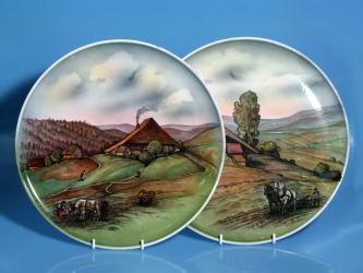 Paar Porzellanteller. V & B Wallerfangen, um 1910 