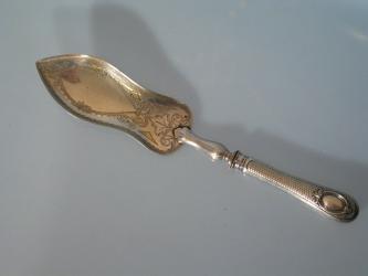 Kuchenheber aus Silber 