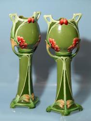 Paar Jugendstilvasen. Eichwald, um 1900 