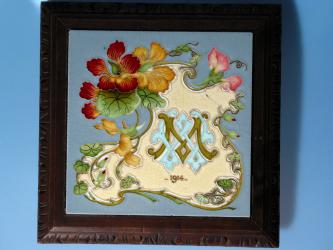 Gerahmte Jugendstilfliese. Um 1914 