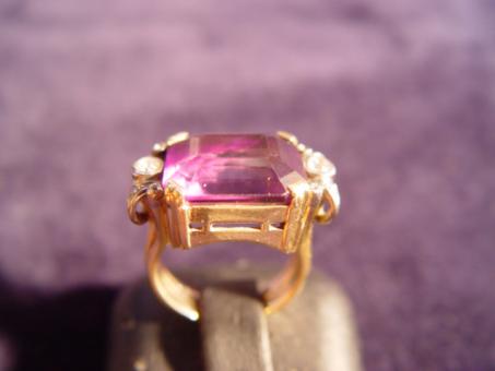 Ring 585 - Amethyst m. Brillanten 