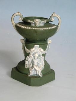 Kleine historistische Nippesvase. 1900-1920 