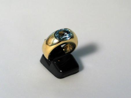 Goldring mit Aquamarin - 585 Gelbgold 