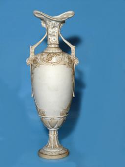 Jugendstilvase. Royal Dux, um 1910 