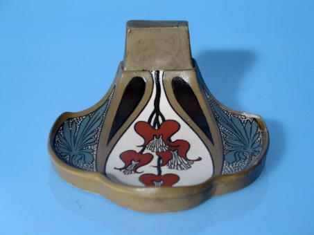 Jugendstil-Feuerzeughalter Mod. 2847. Mettlach, 1913 