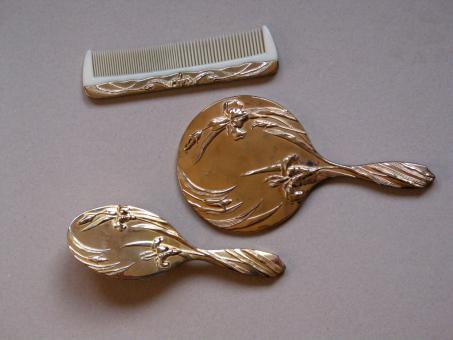 Jugendstil-Toilettenset. Frankreich um 1900 