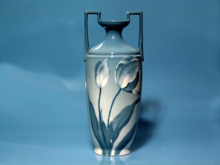 Porzellanvase. Eichwald, um 1920 