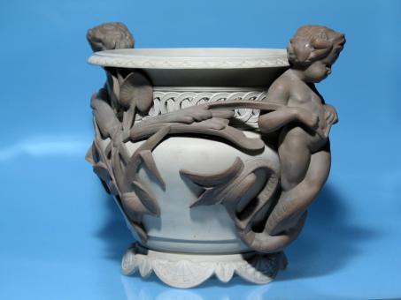 Cachepot. Utzschneider, um 1900 